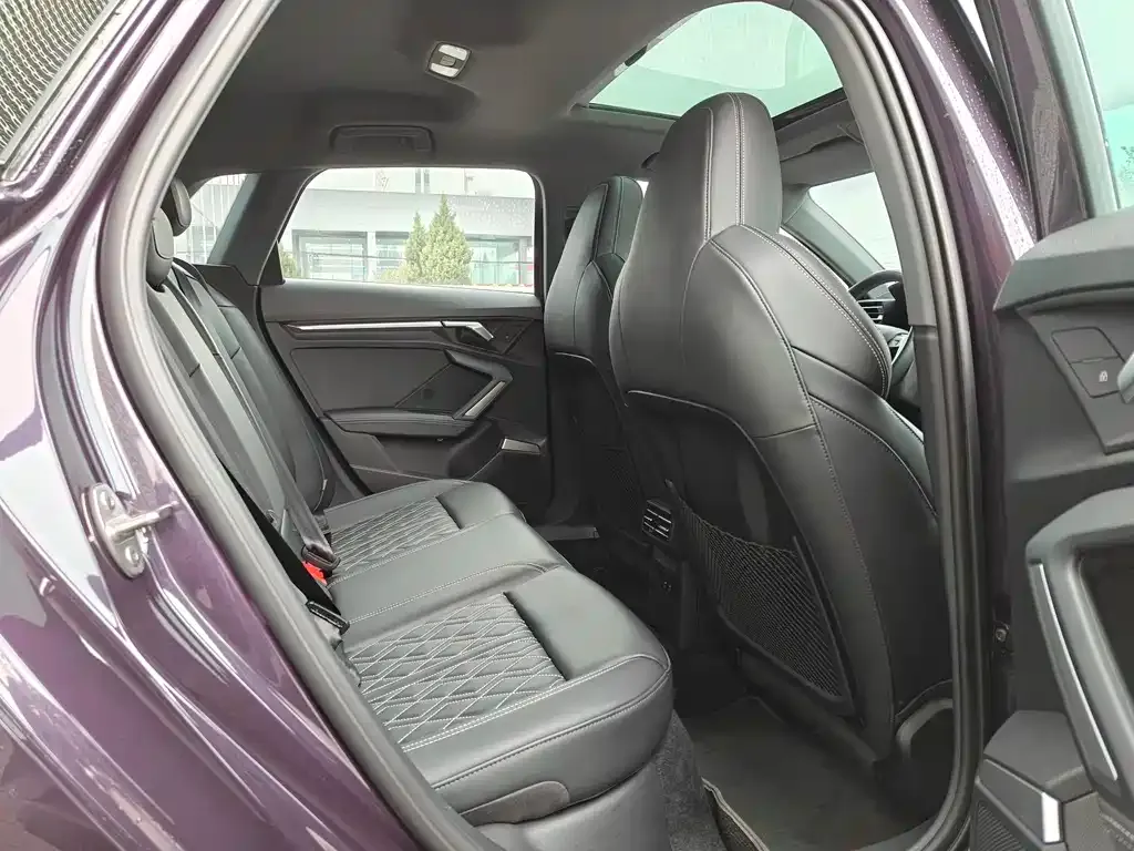 Audi A3 2024 из CN, фото 9
