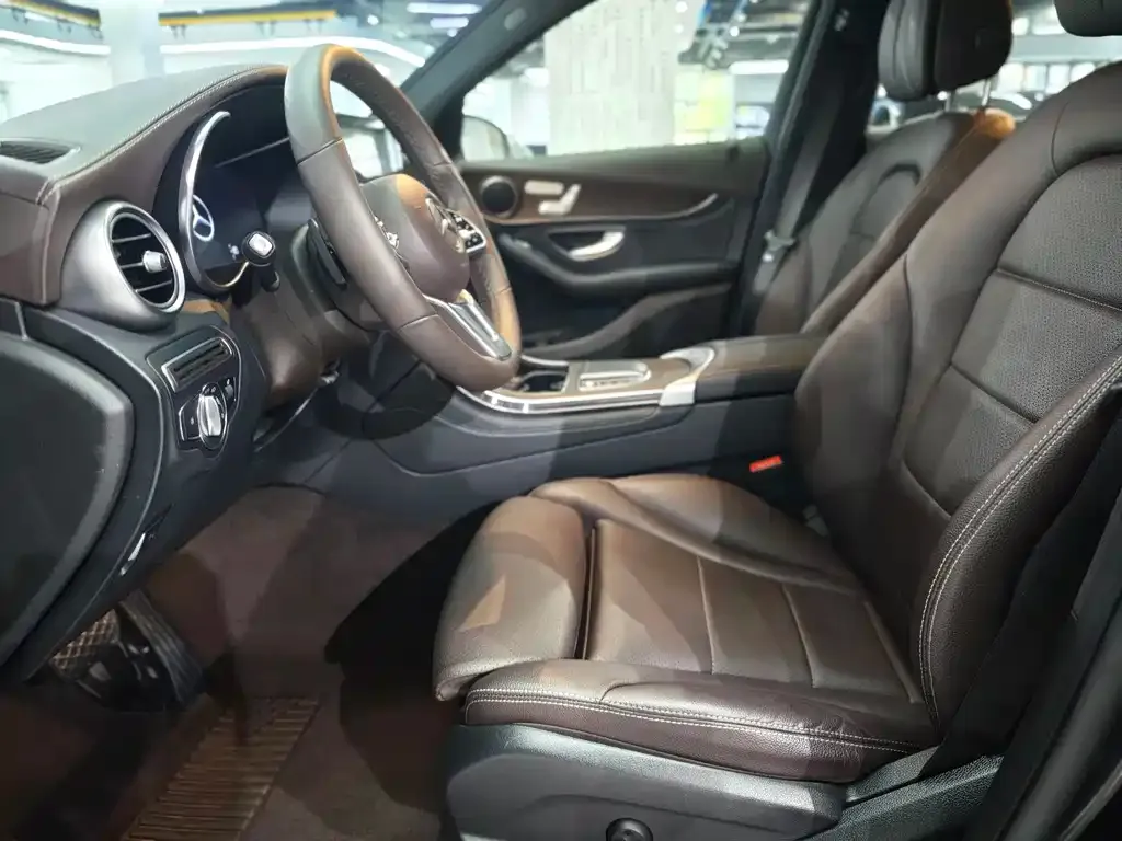 Mercedes-Benz GLC 2023 из CN, фото 4