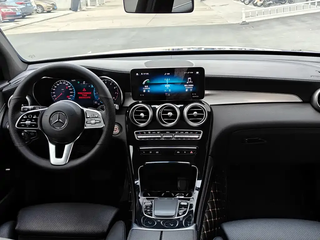 Mercedes-Benz GLC 2021 из CN, фото 6