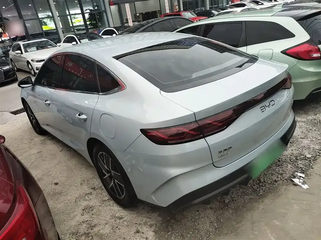 BYD Qin L 2025 из CN, фото 5