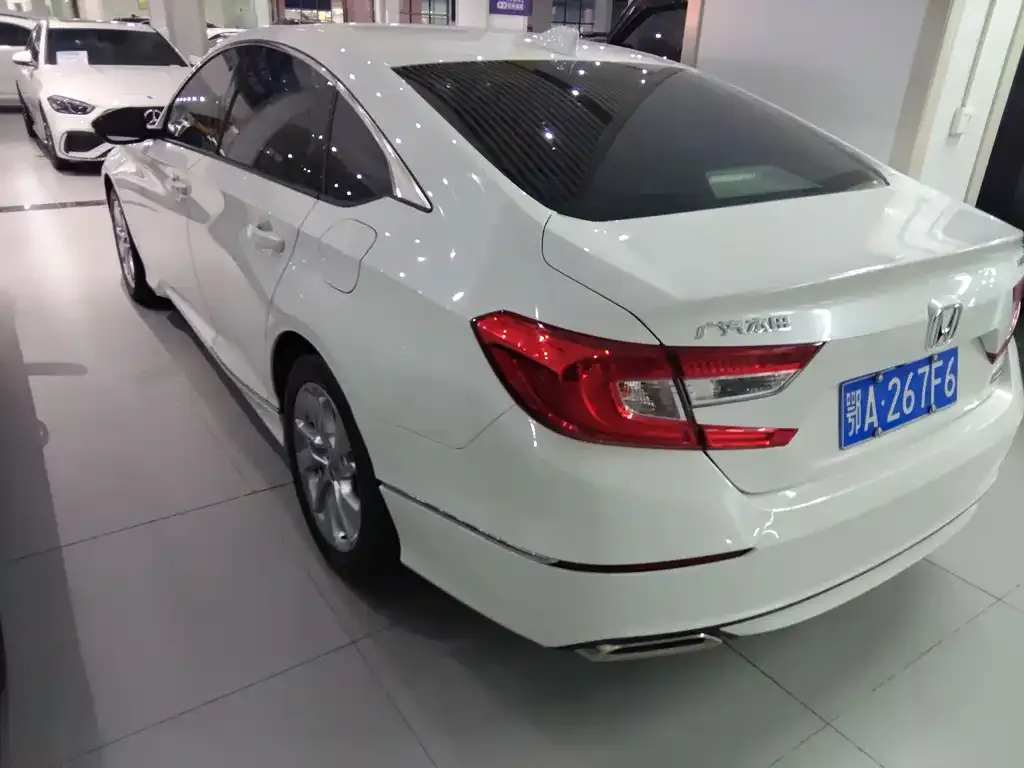Honda Accord 2021 из CN, фото 7