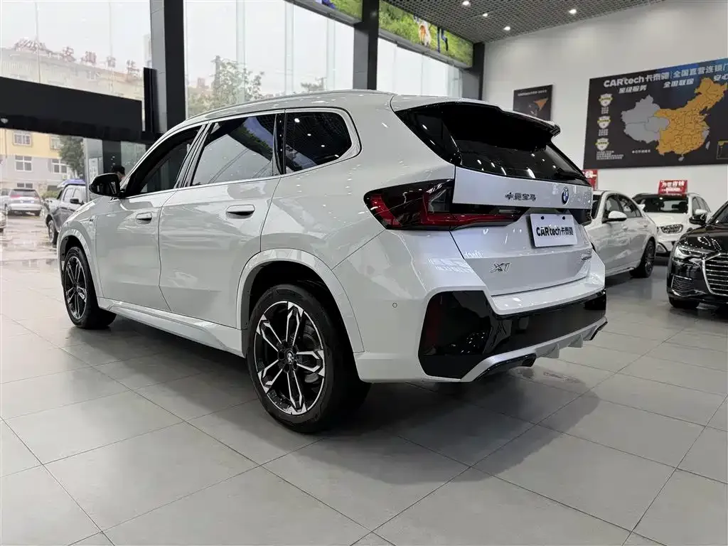 BMW X1 2024 из CN, фото 8