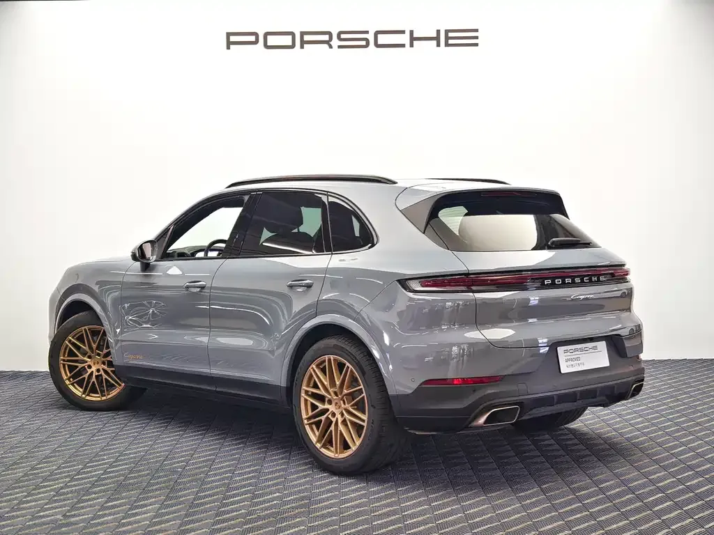 Porsche Cayenne 2024 из CN, фото 5