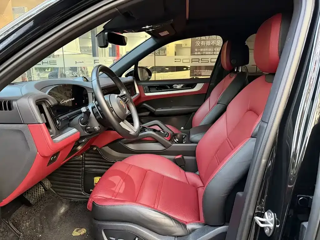 Porsche Cayenne 2024 из CN, фото 6
