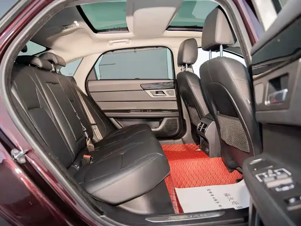 Jaguar XFL 2021 из CN, фото 10