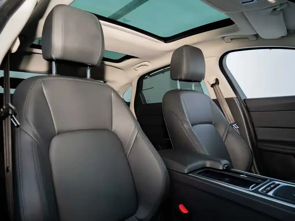 Jaguar XFL 2021 из CN, фото 8