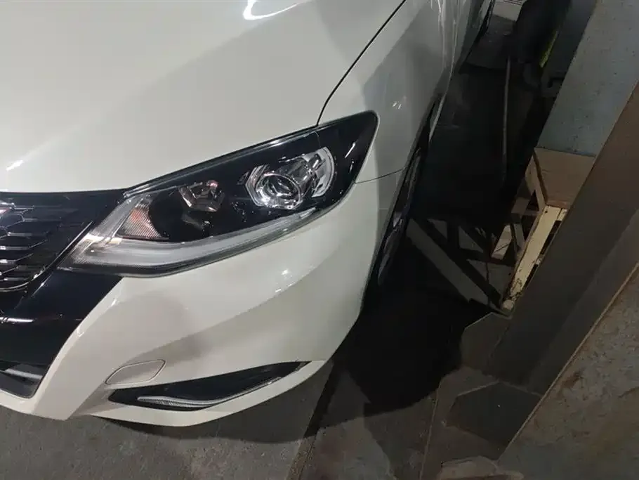 Nissan Tiida 2022 из CN, фото 5