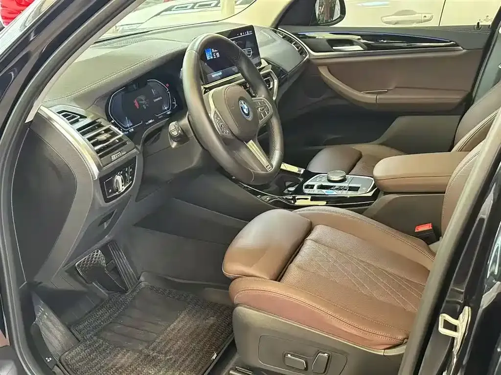 BMW iX3 2024 из CN, фото 5