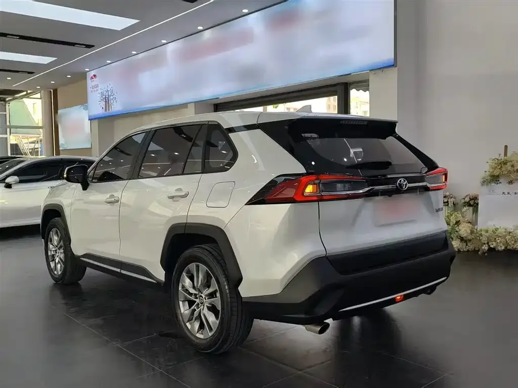 Toyota Wildlander 2022 из CN, фото 7
