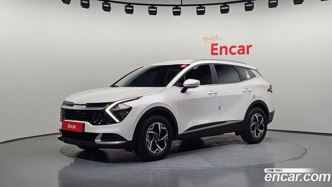 Kia Sportage — фото 1