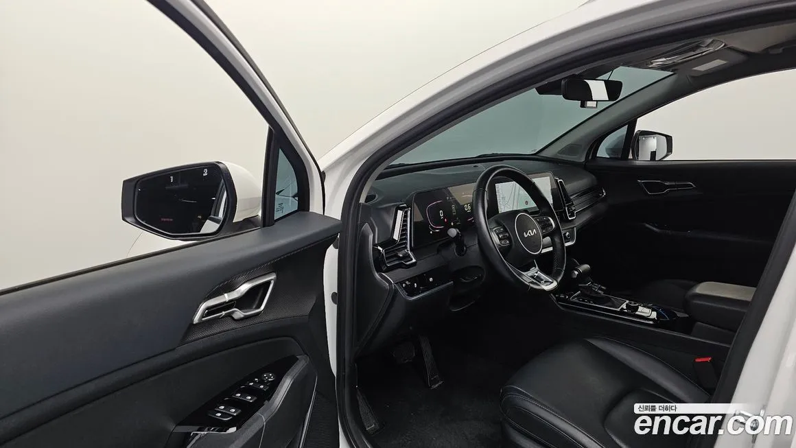 Kia Sportage — фото 10