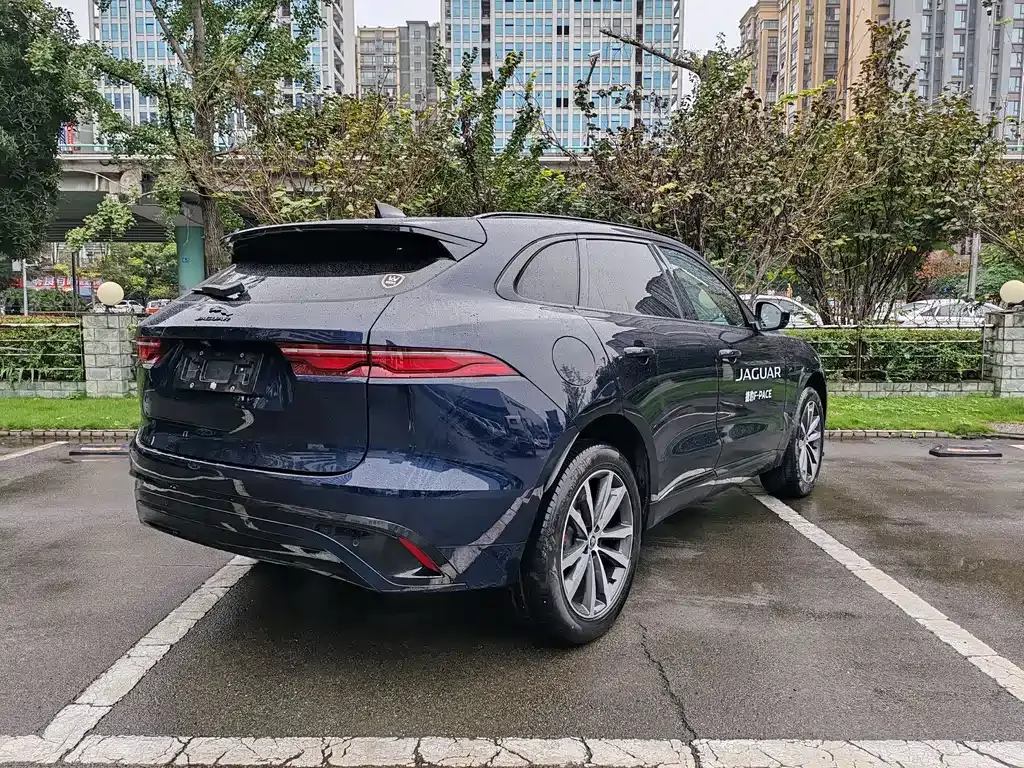 Jaguar F-PACE 2023 из CN, фото 3