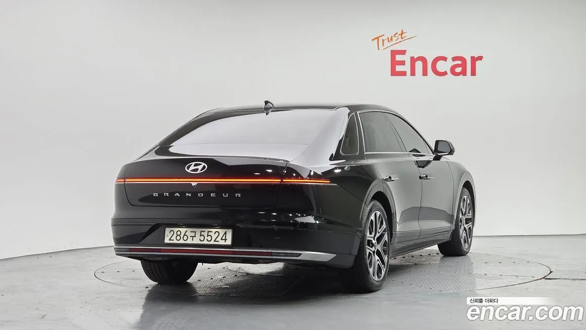 Hyundai Grandeur 2023 из KR, фото 4