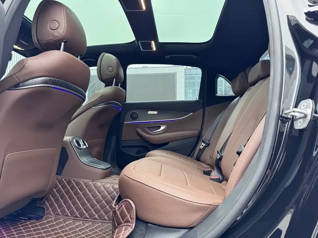 Mercedes-Benz E-Class 2021 из CN, фото 7