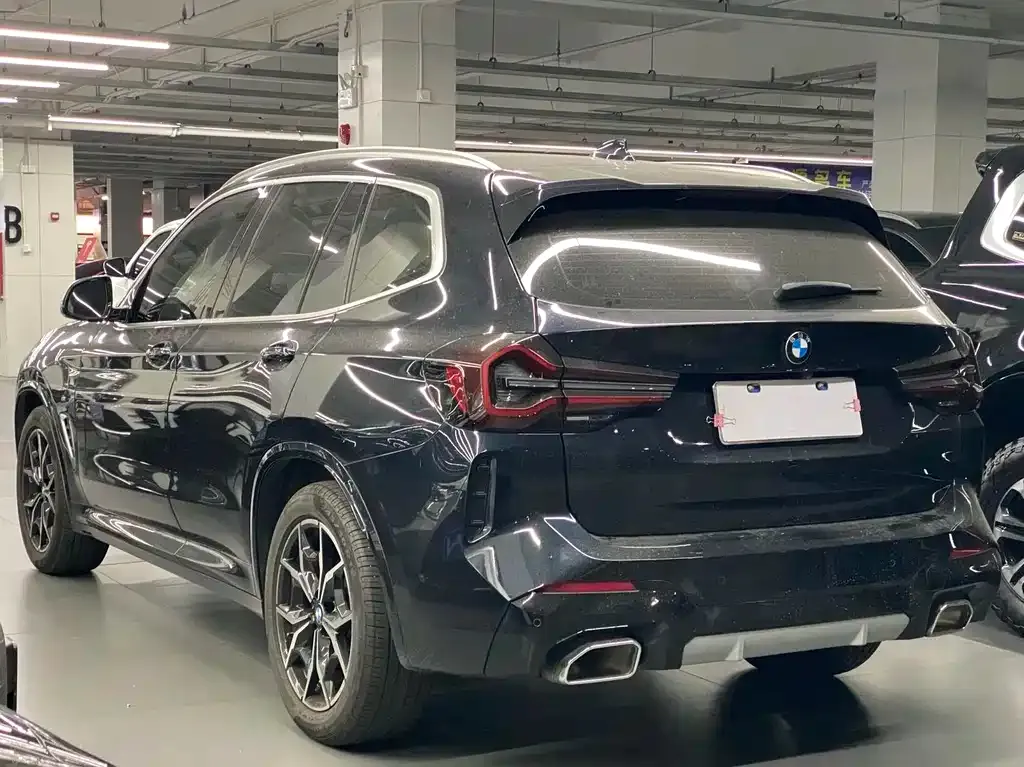 BMW X3 2024 из CN, фото 2