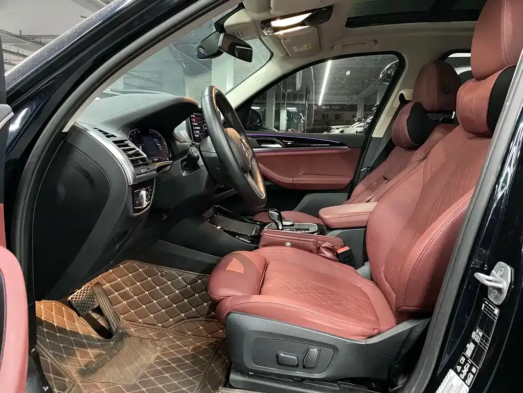 BMW X3 2024 из CN, фото 8