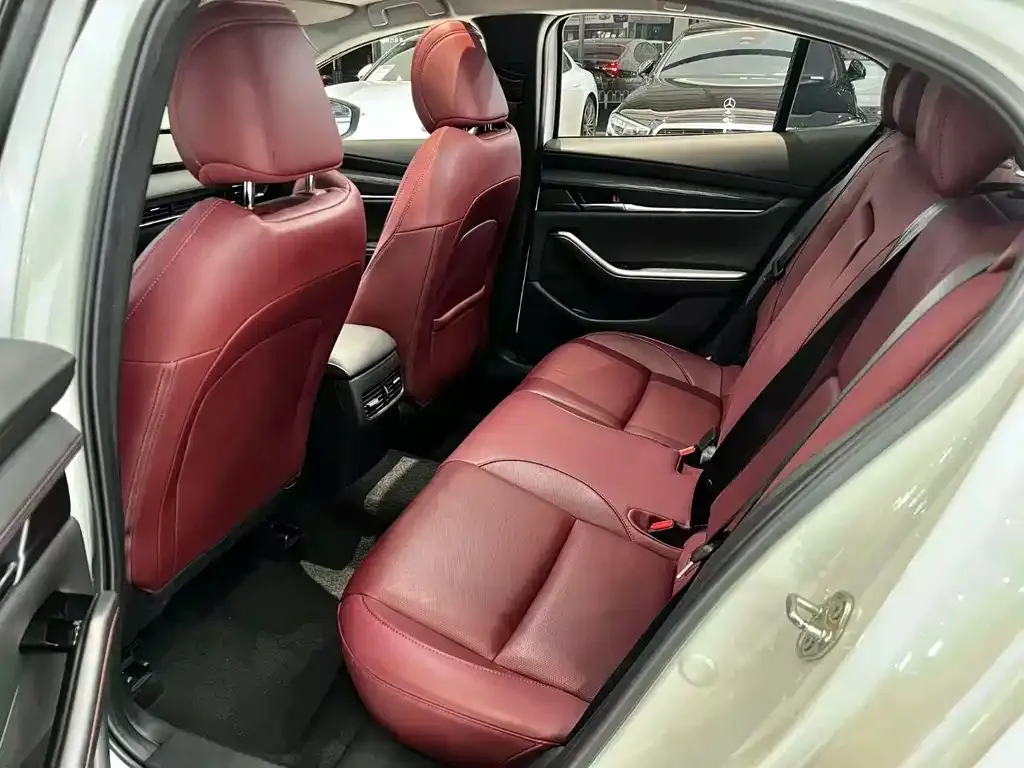 Mazda 3 Axela 2022 из CN, фото 10