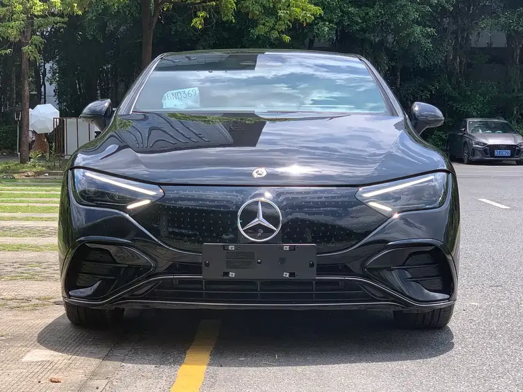 Mercedes-Benz EQE 2023 из CN, фото 2