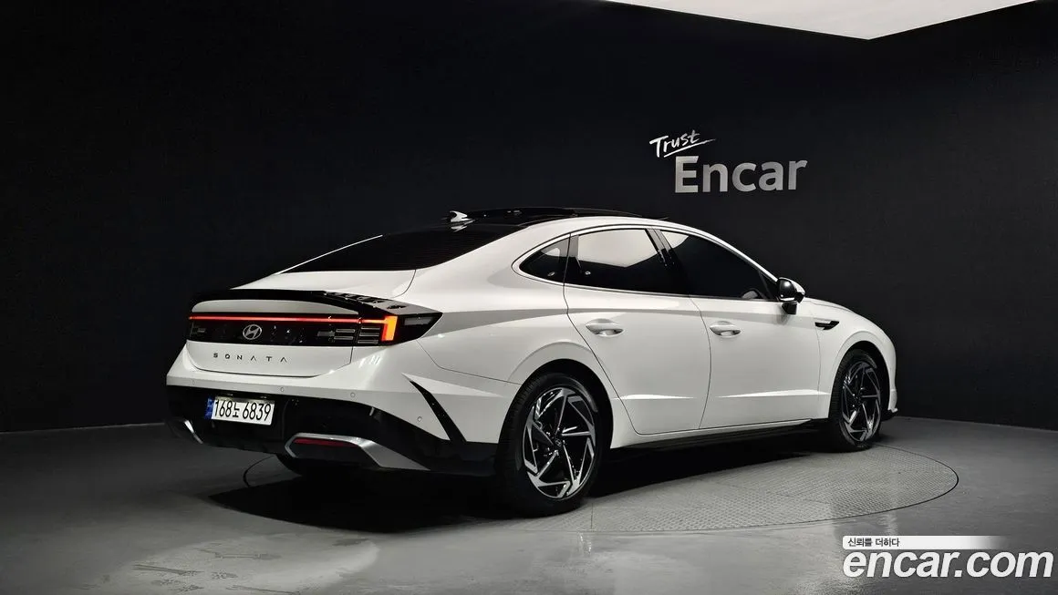 Hyundai Sonata 2024 из KR, фото 2