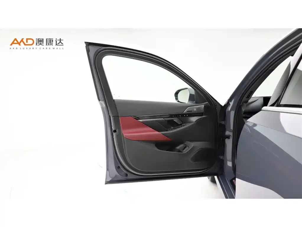 BMW i5 2024 из CN, фото 10