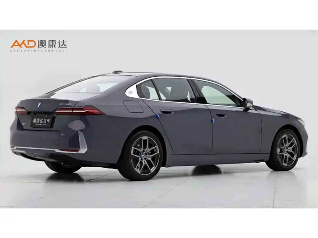 BMW i5 2024 из CN, фото 3