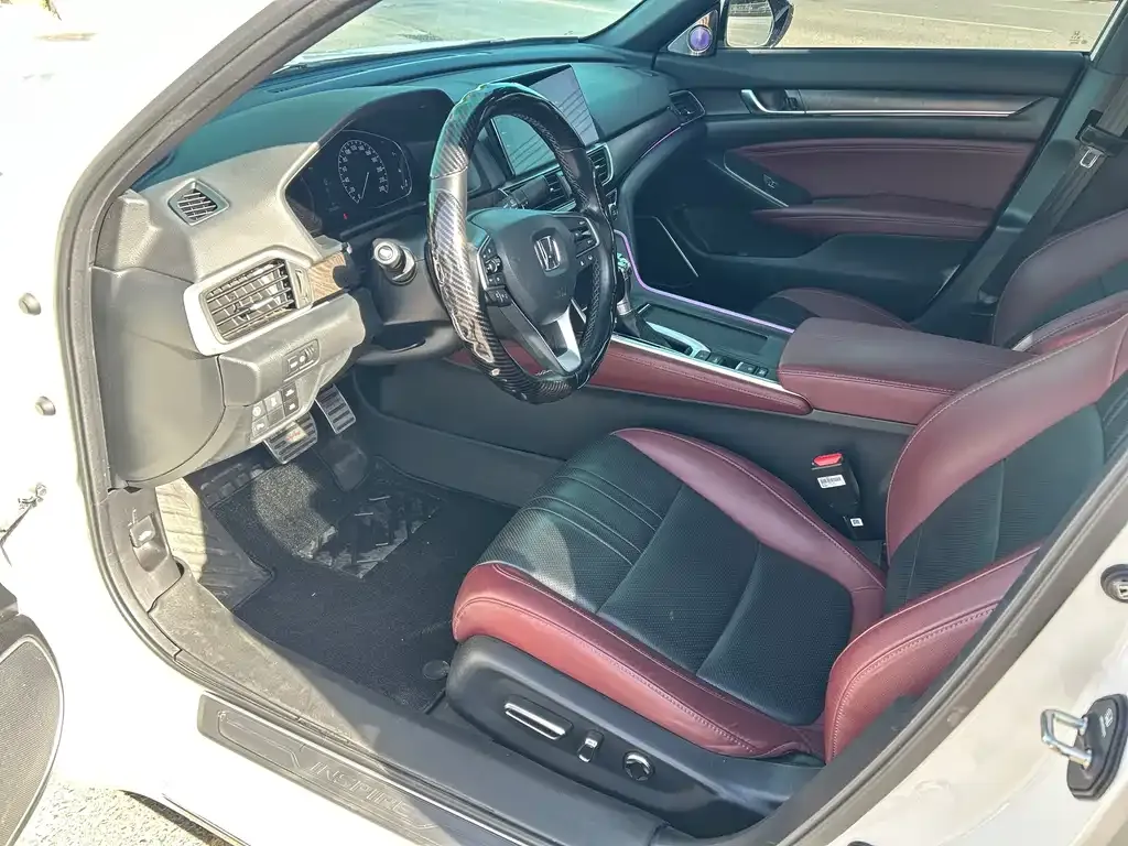 Honda Inspire — фото 10