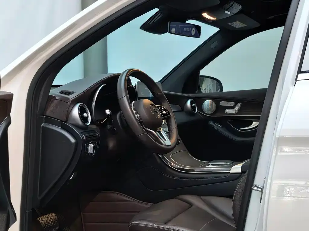 Mercedes-Benz GLC 2021 из CN, фото 10