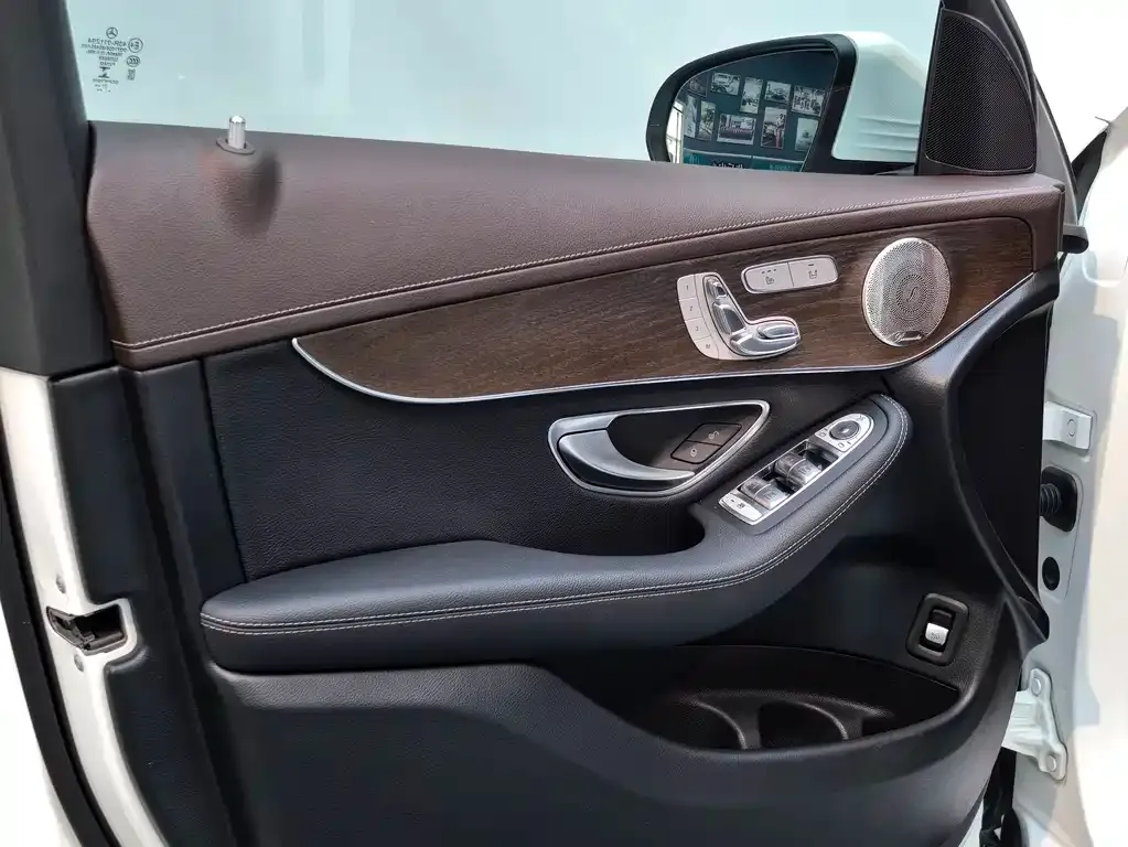 Mercedes-Benz GLC 2021 из CN, фото 9