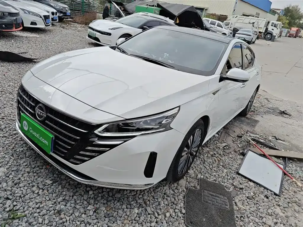Nissan Teana 2023 из CN, фото 2