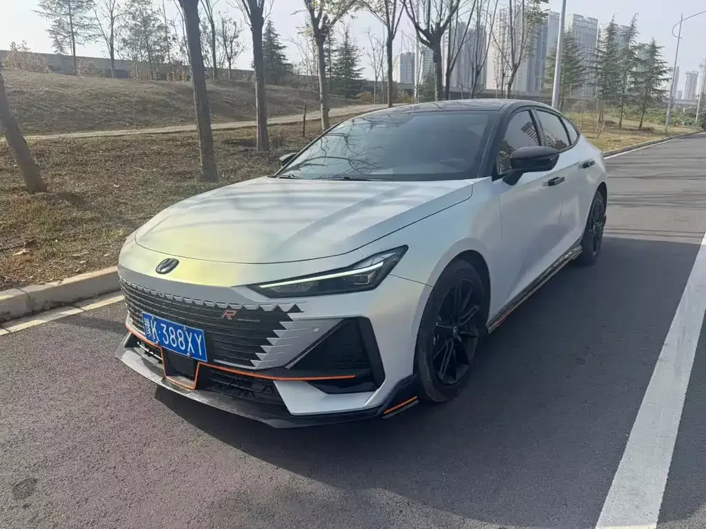 Changan UNI-V 2023 из CN, фото 1