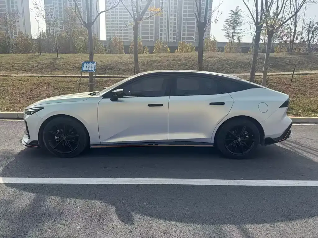 Changan UNI-V 2023 из CN, фото 4