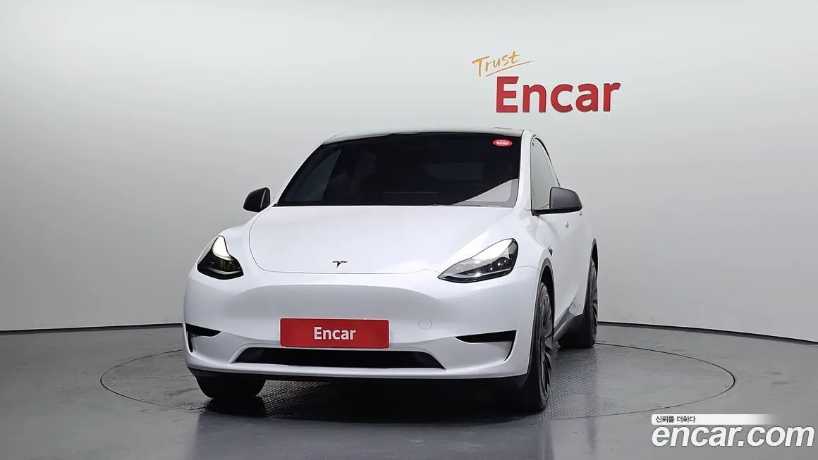 Tesla Model Y 2024 из KR, фото 3