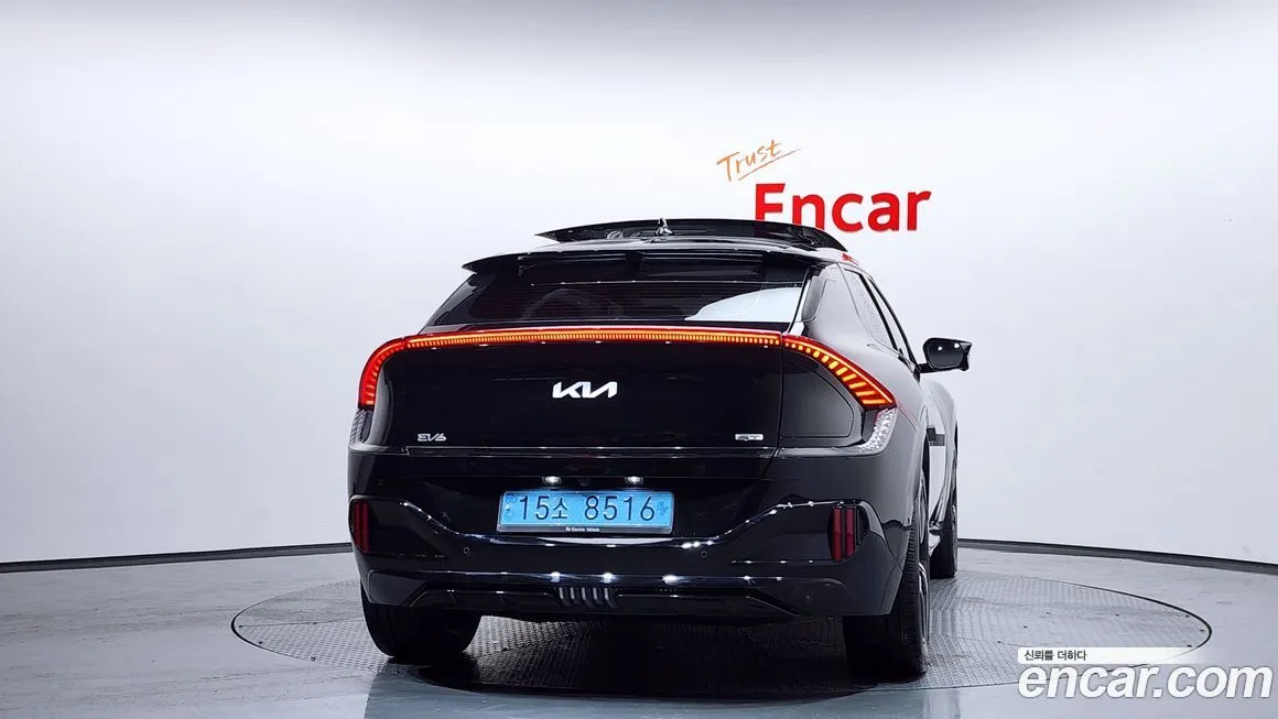 Kia EV6 2023 из KR, фото 4