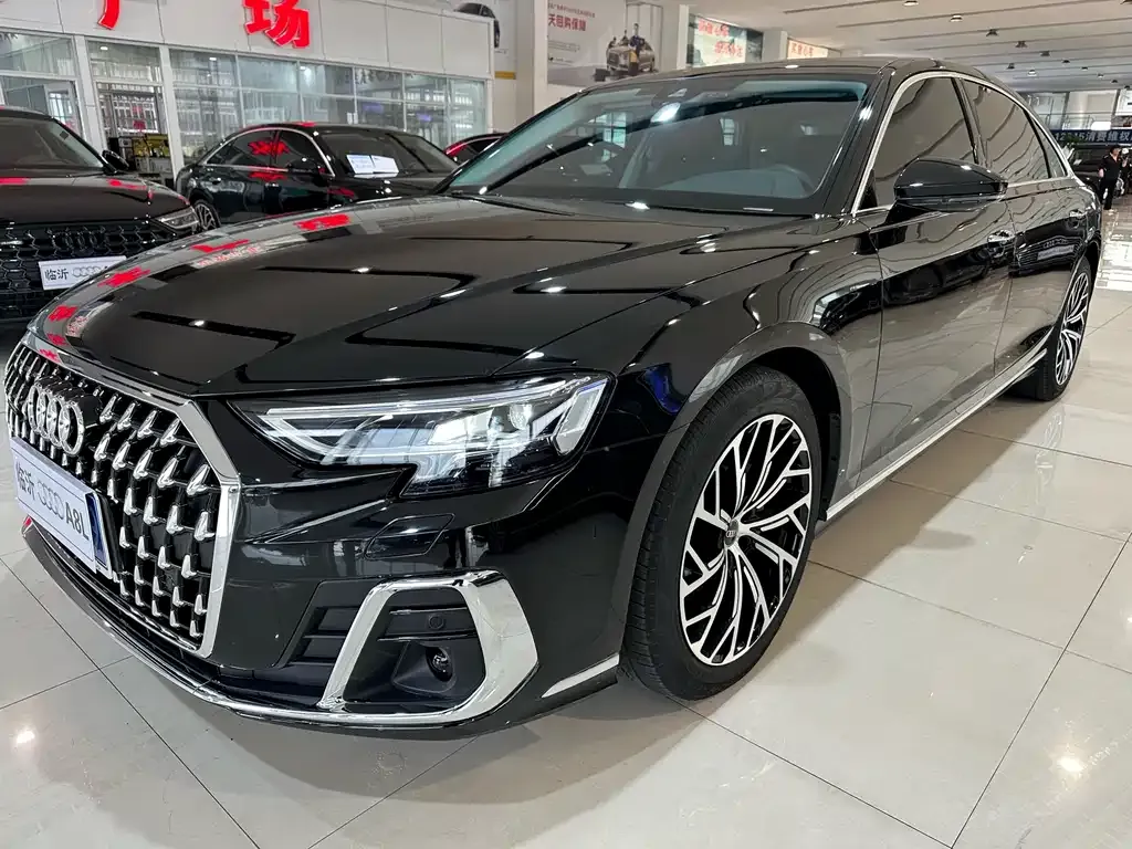 Audi A8 2023 из CN, фото 2