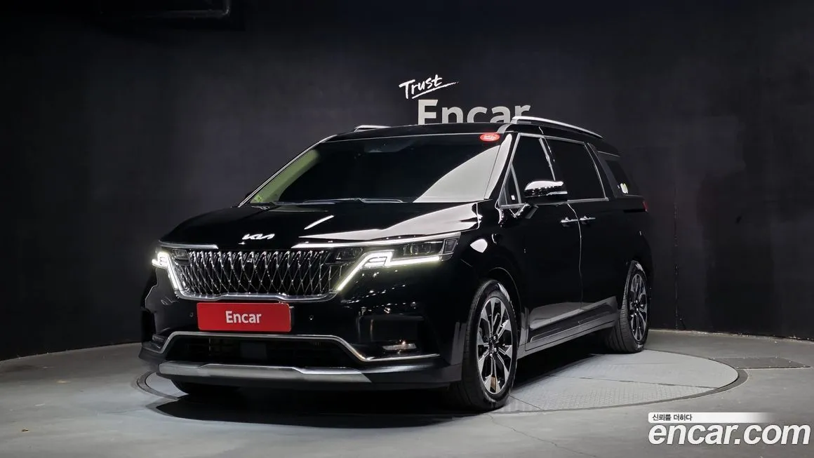 Kia Carnival 2023 из KR, фото 1