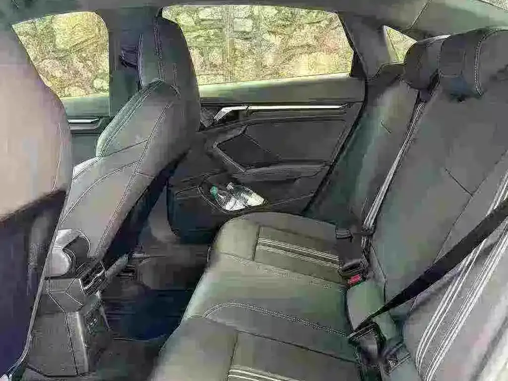 Audi A3 2023 из CN, фото 5