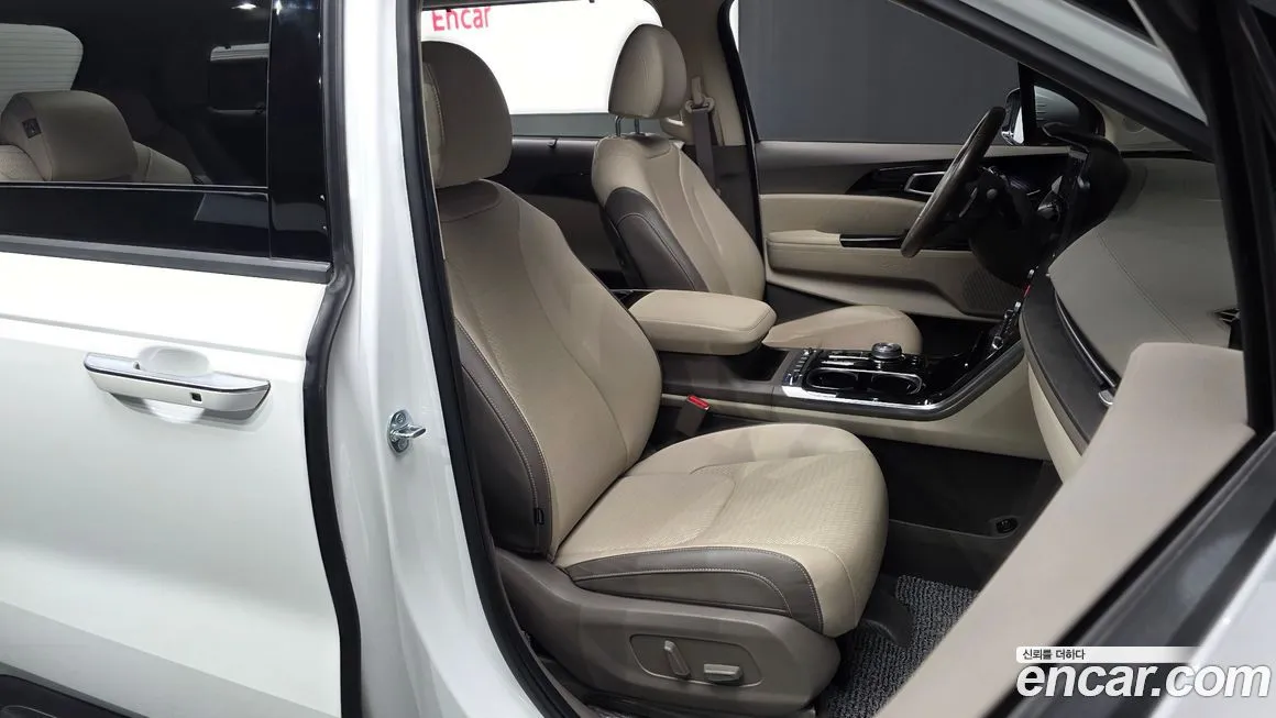 Kia Carnival 2023 из KR, фото 10