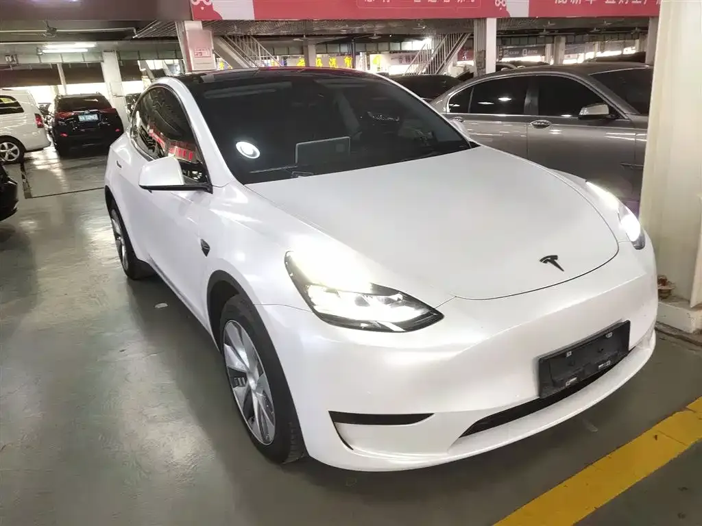 Tesla Model Y 2022 из CN, фото 4