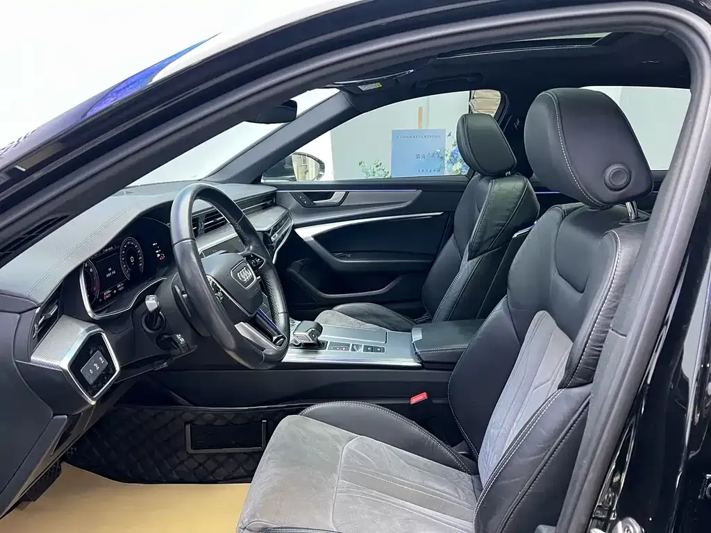 Audi A6L 2021 из CN, фото 3