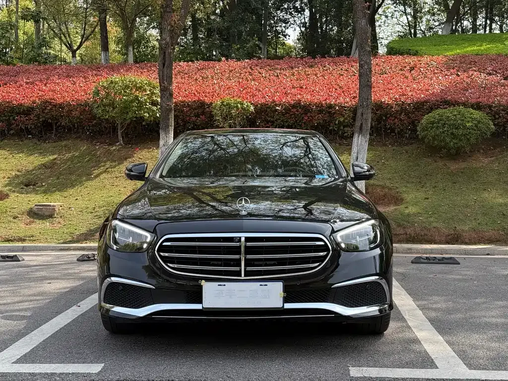 Mercedes-Benz E-Class 2023 из CN, фото 2