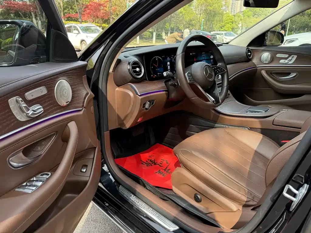 Mercedes-Benz E-Class 2023 из CN, фото 4