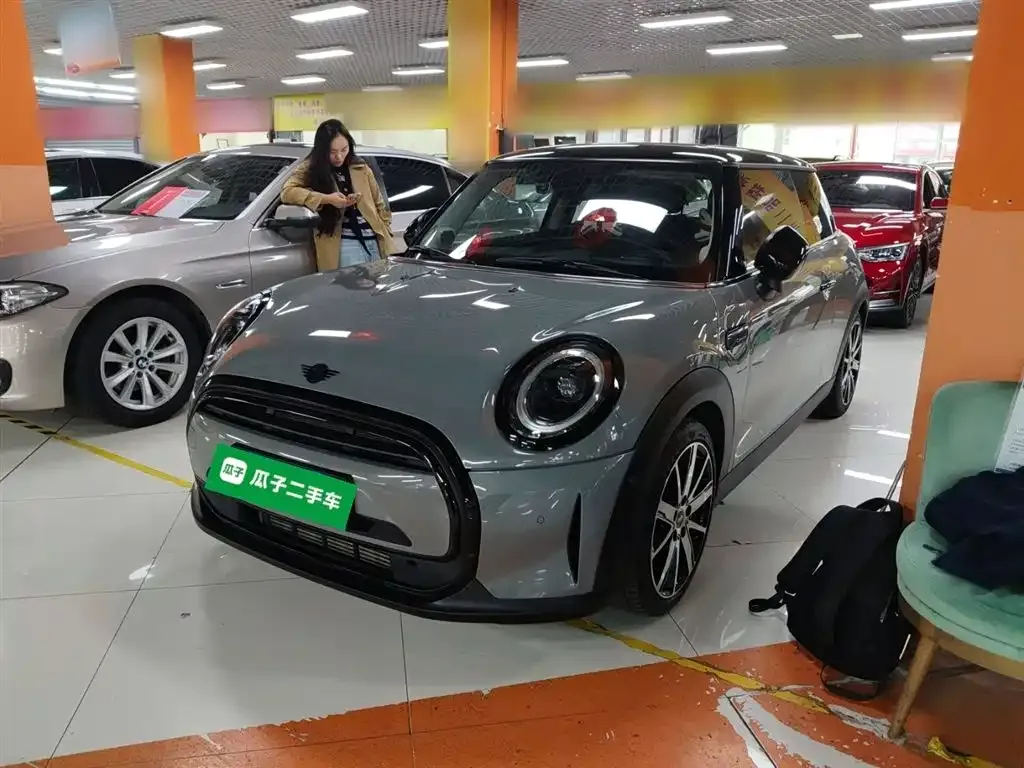 MINI Cooper (3-door) 2023 из CN, фото 1