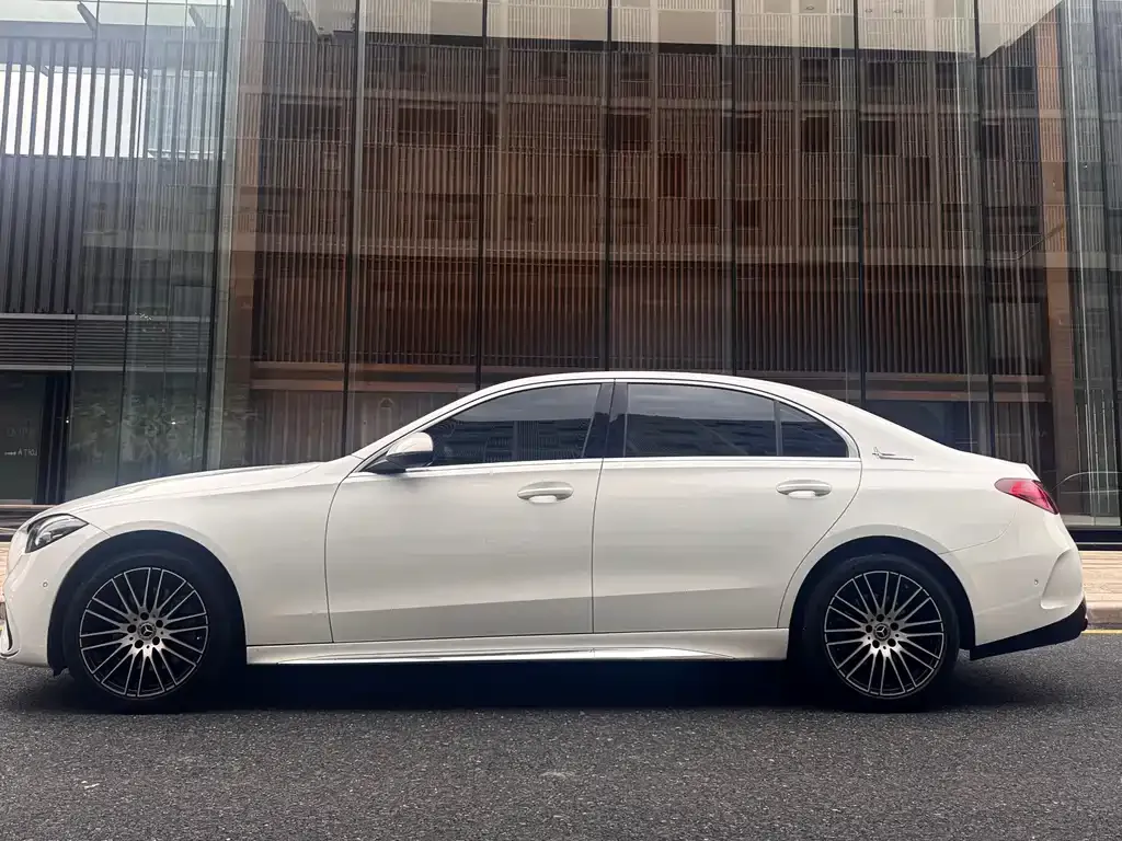 Mercedes-Benz C-Class 2024 из CN, фото 4