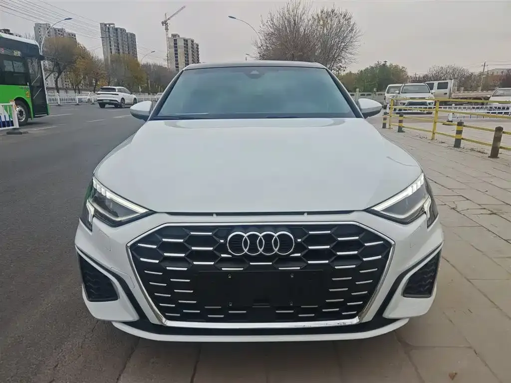 Audi A3 2024 из CN, фото 8
