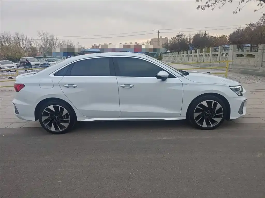 Audi A3 2024 из CN, фото 9