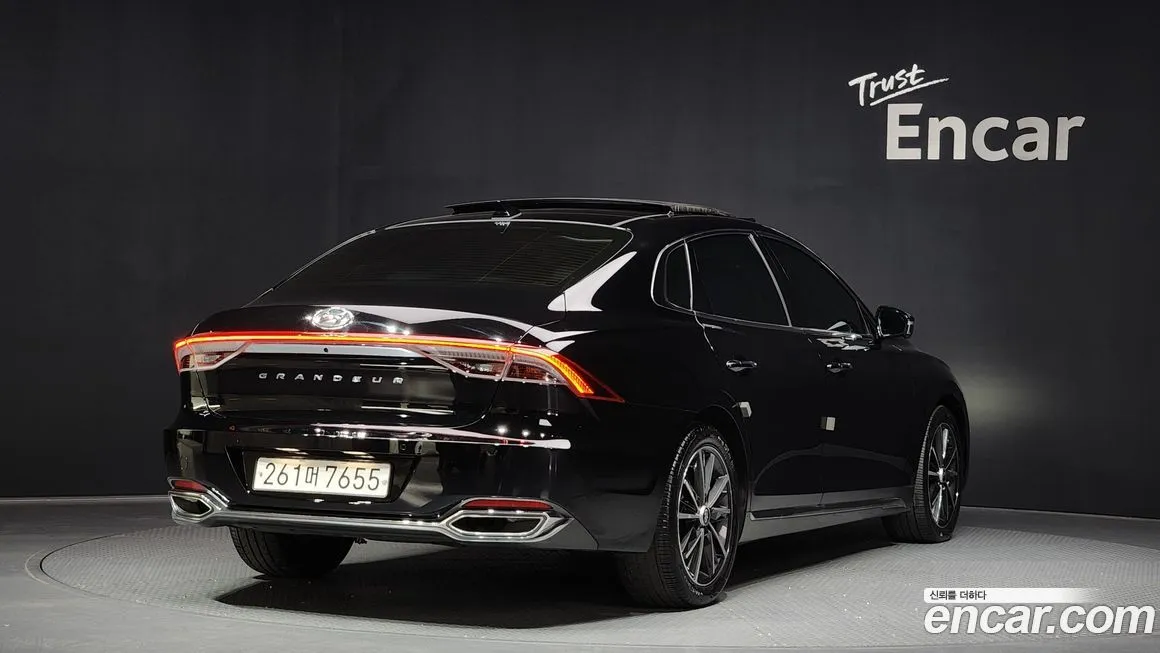 Hyundai Grandeur 2022 из KR, фото 2
