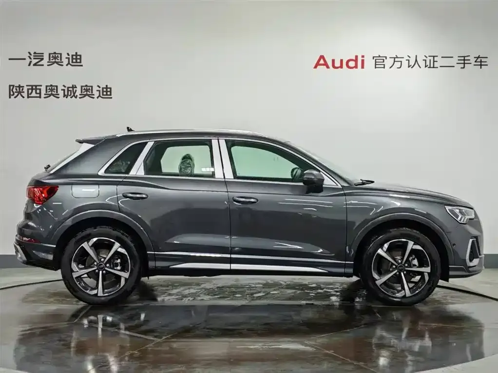 Audi Q3 2025 из CN, фото 3