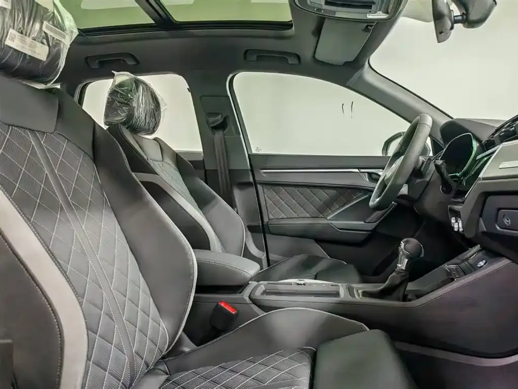 Audi Q3 2025 из CN, фото 8