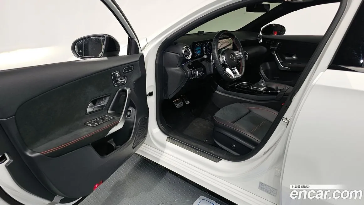 Mercedes-Benz A-Class 2023 из KR, фото 10