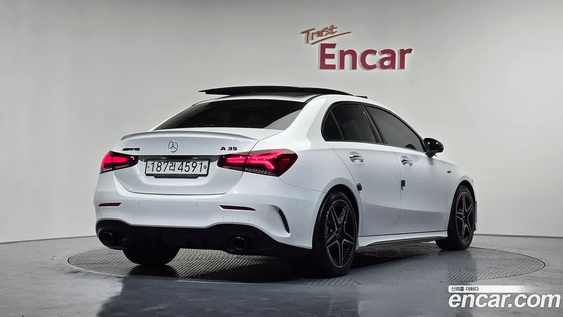 Mercedes-Benz A-Class 2023 из KR, фото 2